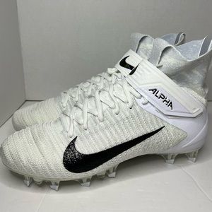 NEW Nike Alpha Menace Elite 2 Flyknit White AO3374-101 Football Cleats Size 10.5